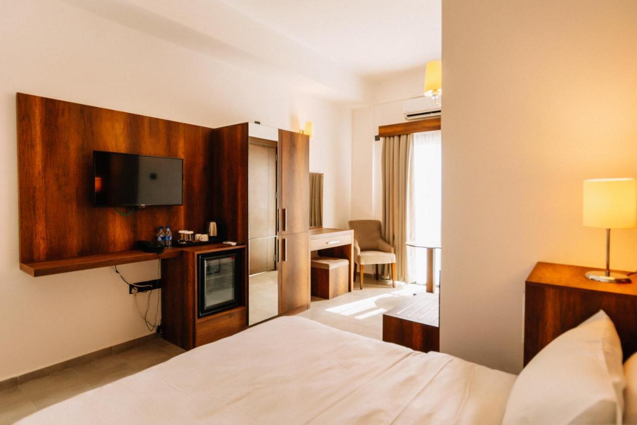 Cezar'S Airport Hotel 니코시아 외부 사진